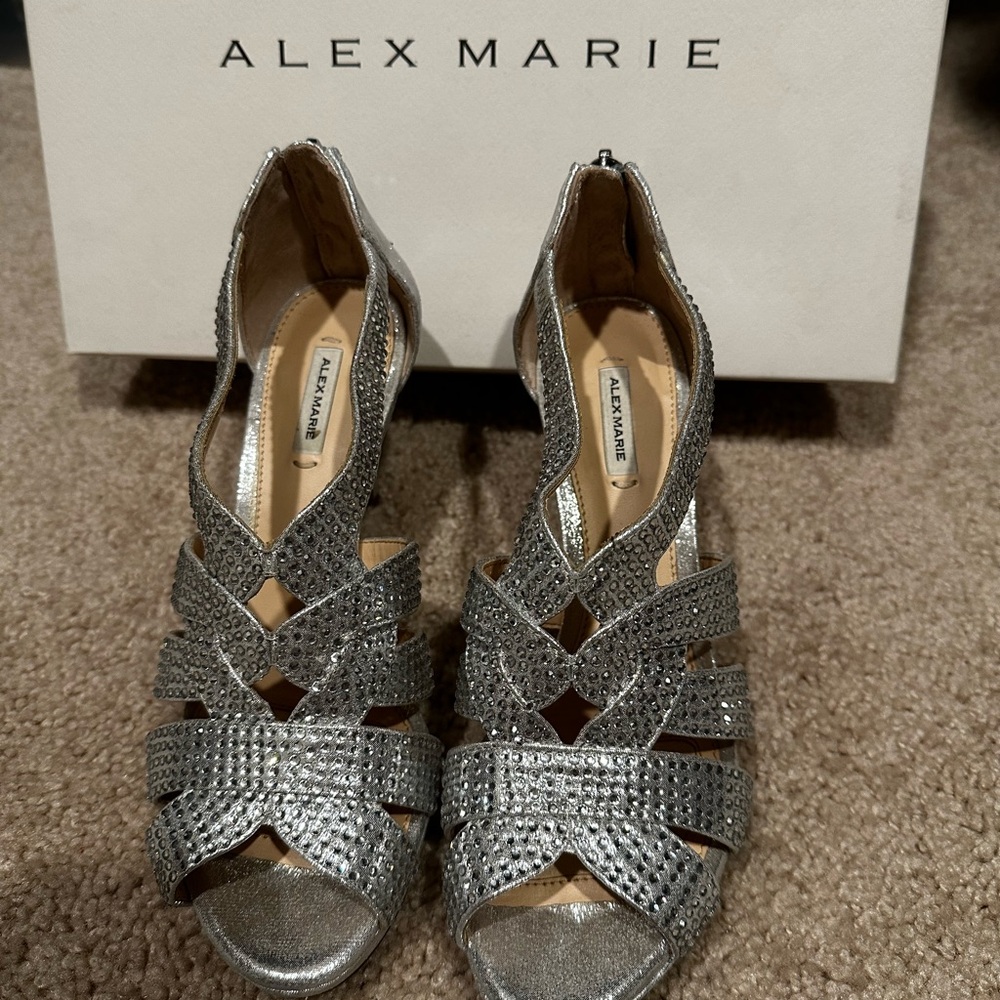 Silver sparkle heels